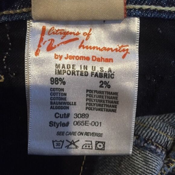 Citizens of Humanity Low Waist Flare Leg Jeans - Picture 7 of 8